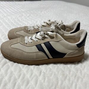 Madden Girl Tan and Black Men's Sneakers